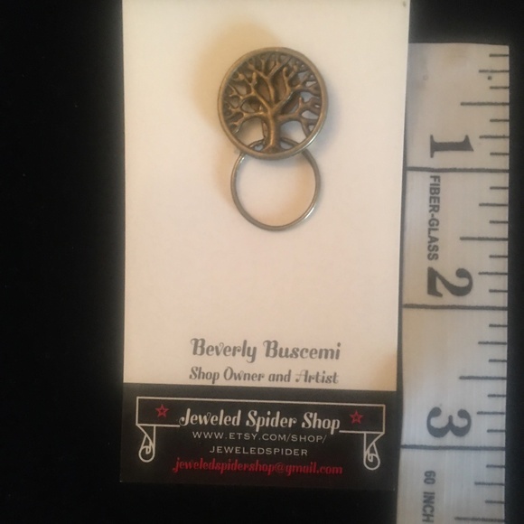 Tree of Life Eyeglass Holder Brooch - Picture 2 of 2